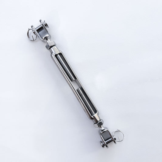 316 stainless steel open body turnbuckle with jaw ends for tensioning a shade sail