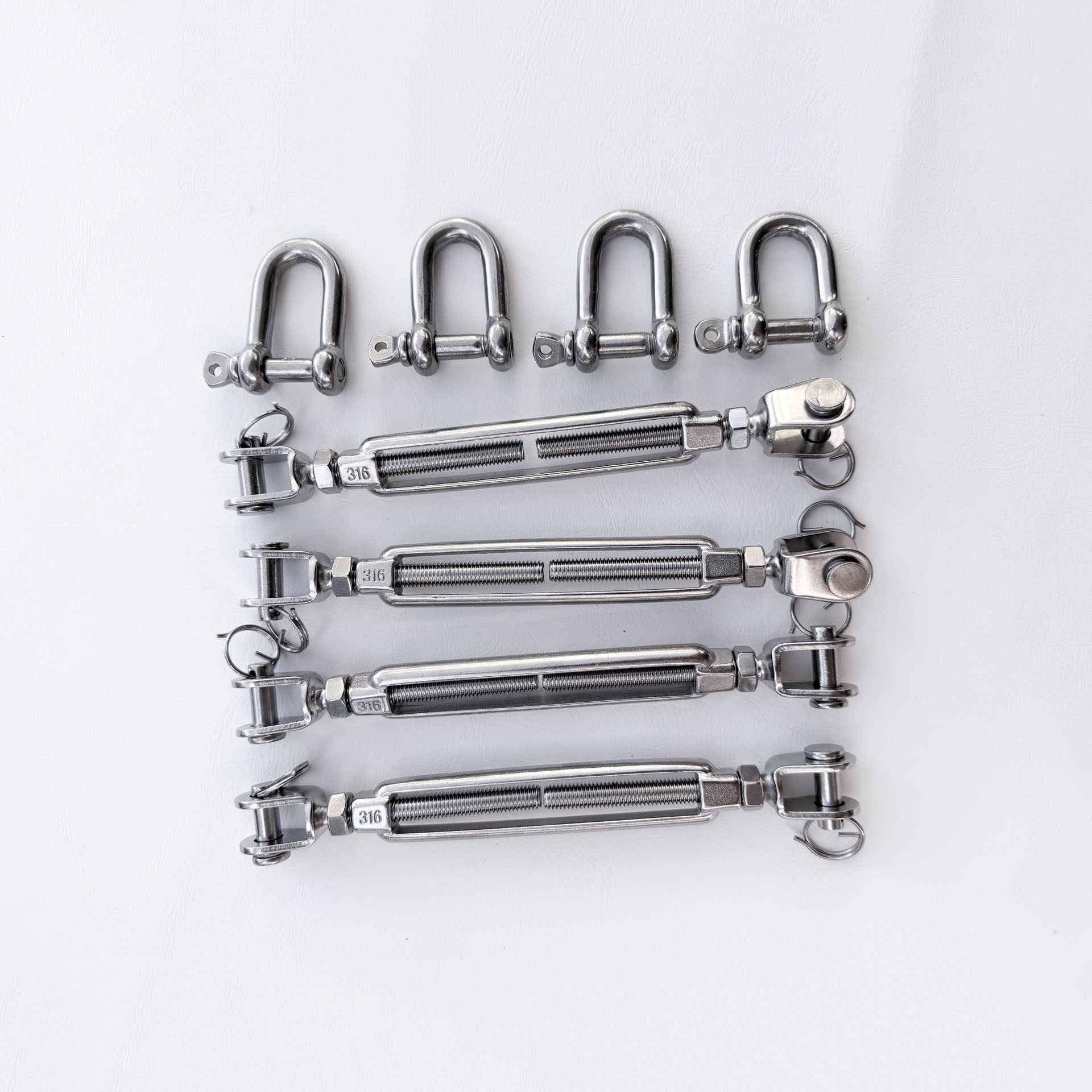 Shade sail hardware pack with four 316 stainless steel turnbuckles and four dee shackles